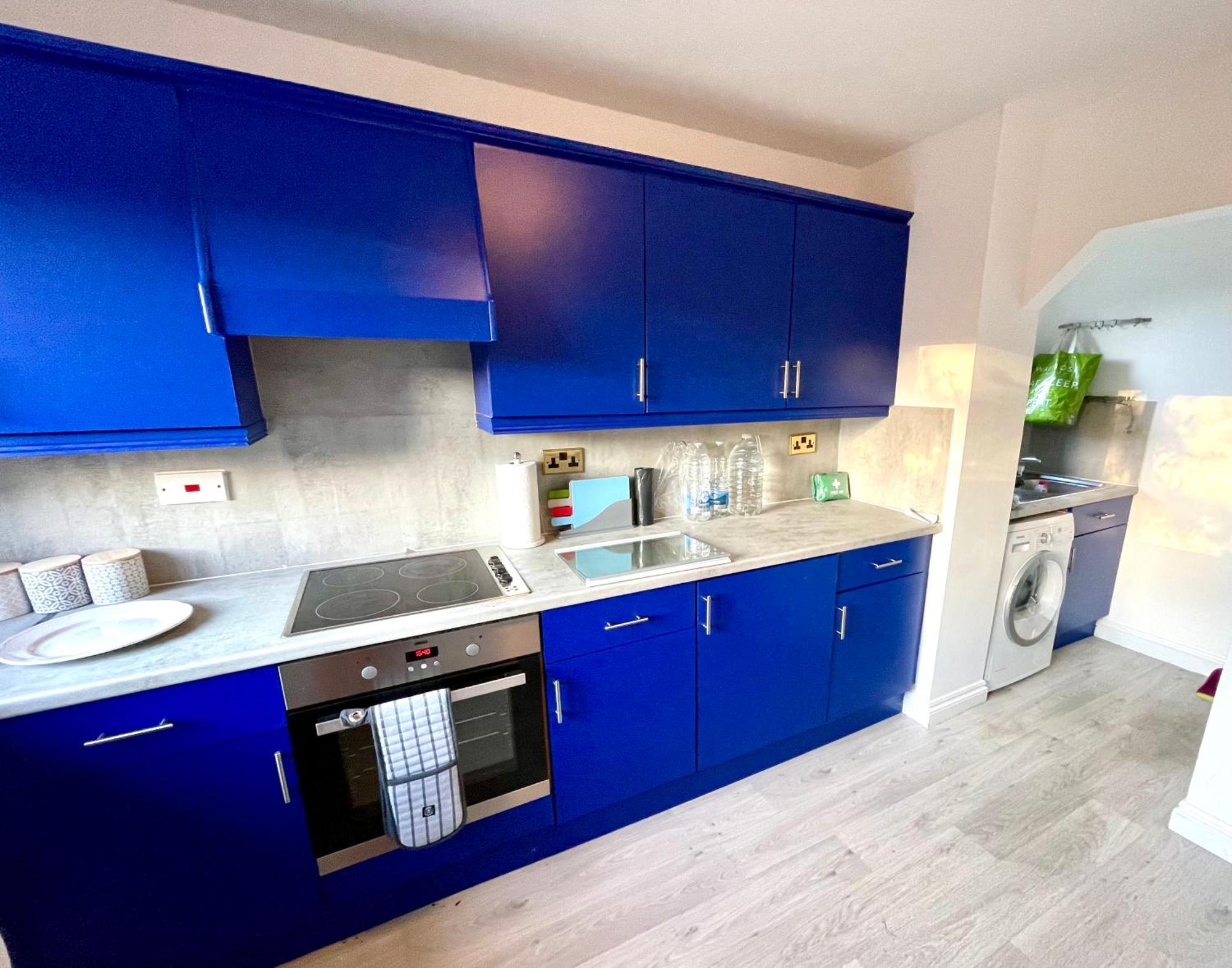 Large 5 Bed Detached House Near Stansted Airport With Parking For 2 Vehicles! Stansted Stays Stansted Mountfitchet Dış mekan fotoğraf